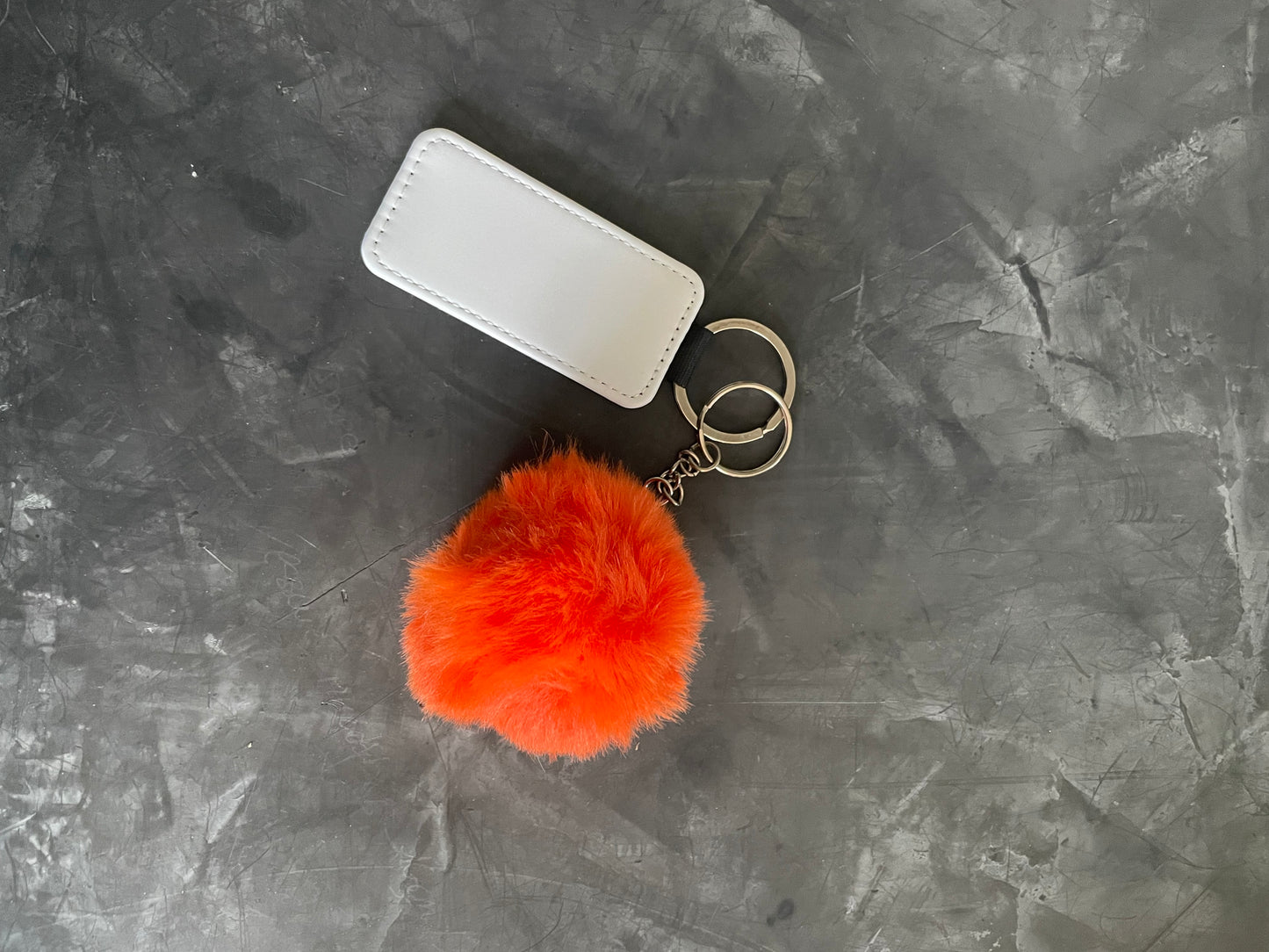 porte clefs pompon